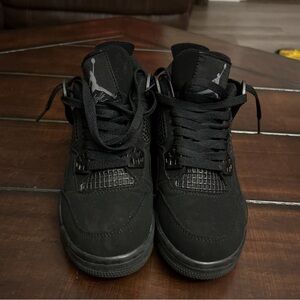 Jordan 4 black cat Size 5.5 feels like a 5